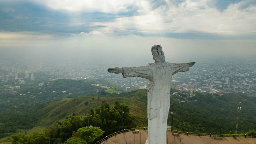Cristo rey con vista panorámica